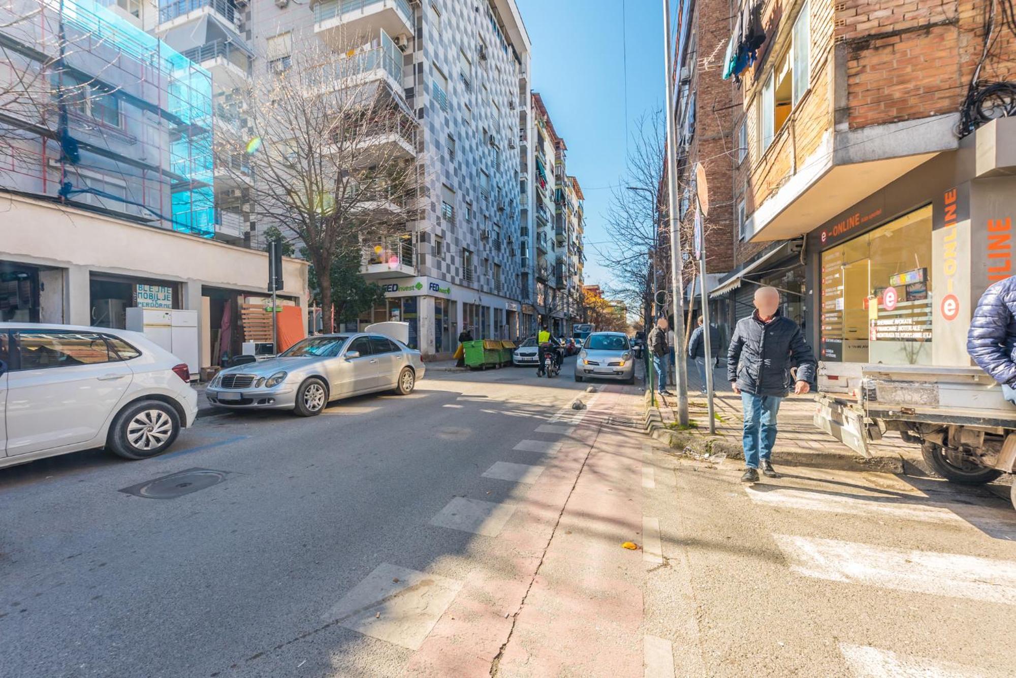 Pazari I Ri - Cozy Tirana